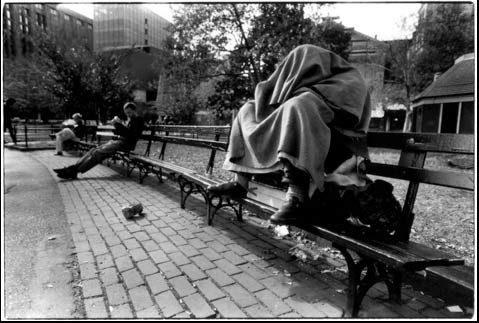 Washington Square, New York Left for Dead - Laissé pour mort