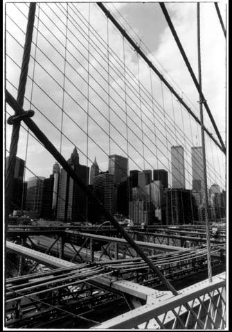 Brooklyn Bridge, New York Left for Dead - Laiss&eacute; pour mort